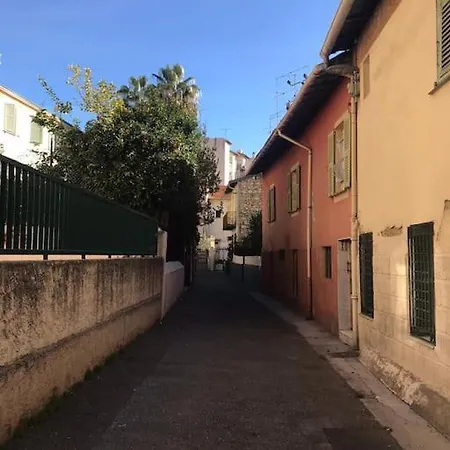Апартаменты Le Village - Cosy Flat 5 Min Walk Away From Sea Ницца